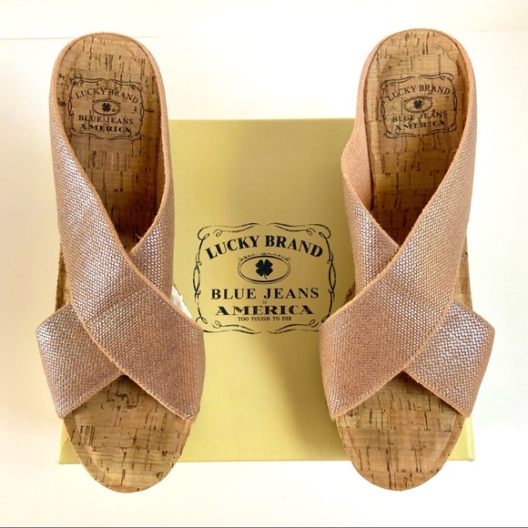 ⚡️Host Pick⚡️Lucky Brand Miller 2 Cork Platform Wedge Sandals in Metallic Peach - Picture 3 of 16